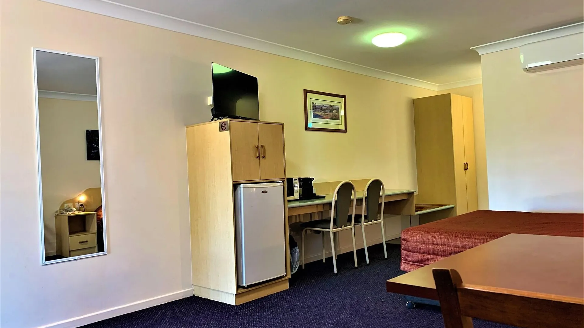 Silo Motor Inn Biloela 모텔